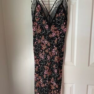 Victoria’s Secret Floral Lace Trim Nightgown